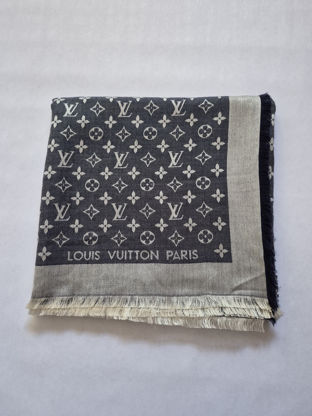 Louis Vuitton Monogram Blue Silk Wool Scarf